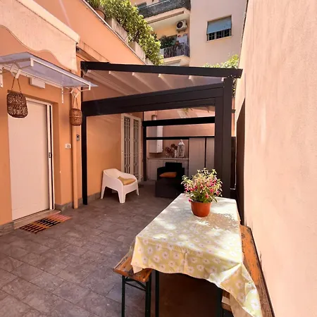 Roma Caracalla Apartament With Garden-2